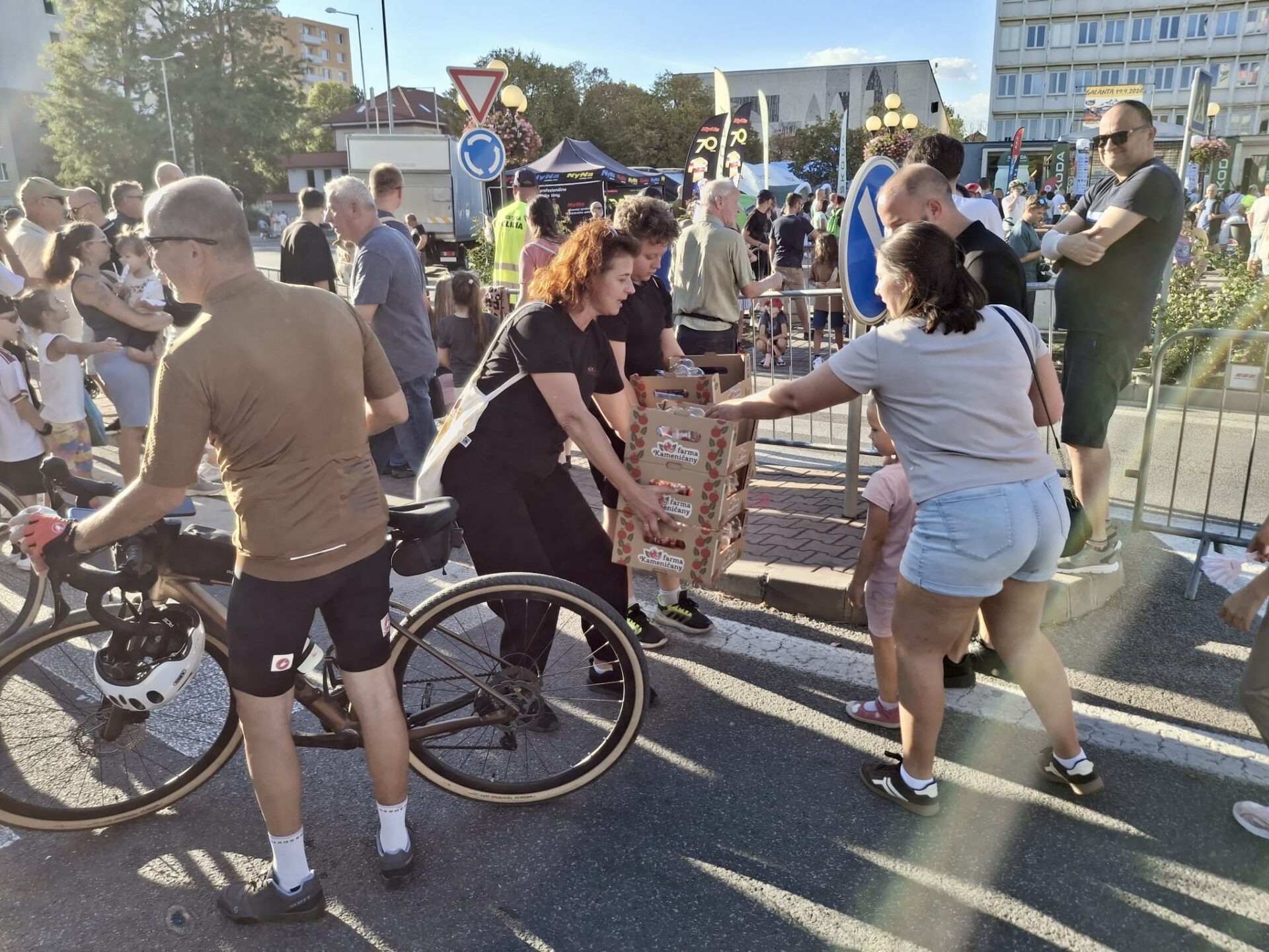 Farma Kameničany opäť súčasťou pretekov Okolo Slovenska 🚴🍅